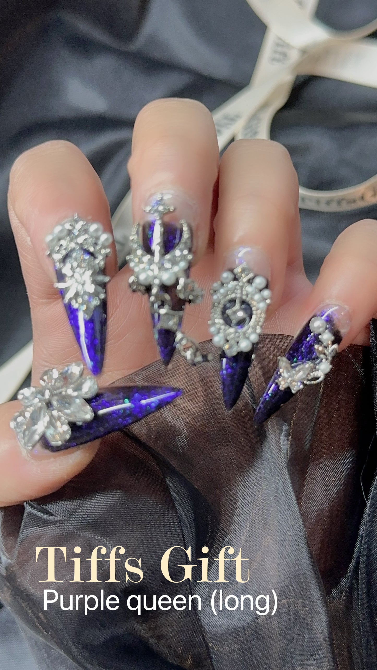 Purple queen (long) Reusable Hand Made Press On Nails Fake Nails