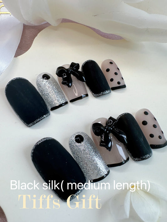 Black silk(medium length) Reusable Hand Made Press On Nails - TiffsGift