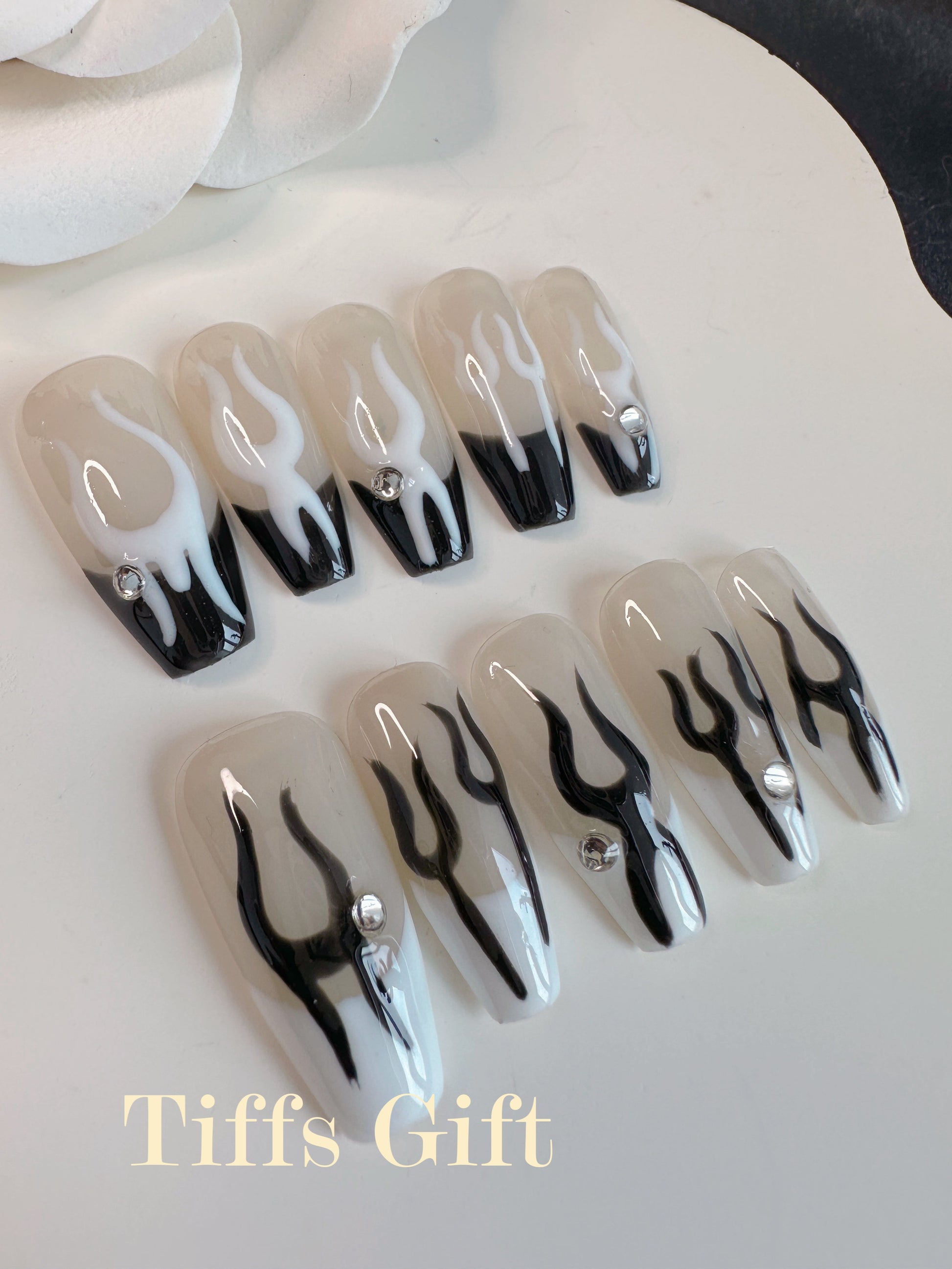 Black white flame (long) Reusable HandMade Press On Nails - TiffsGift