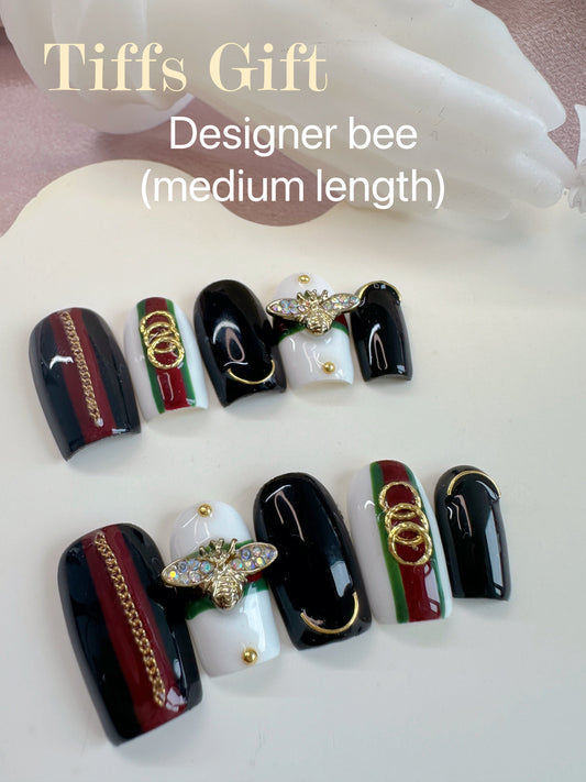 Designer bee(medium length) Reusable Hand Made Press On Nails - TiffsGift